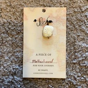 Brave Charm (motherhood)